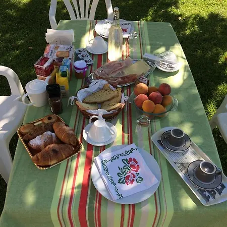 Gianpaolo Ospitale Oda ve Kahvaltı Scorrano (Apulia)